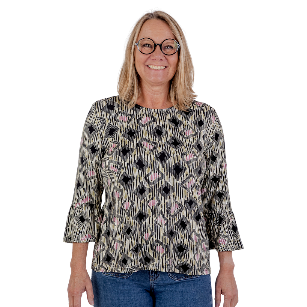 Patina modell Clara – 3/4-ärmar med volangärmar – Viskos