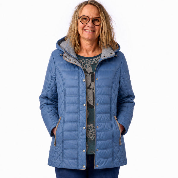 Windfield modell Carly - Lätt vadderad jacka med avtagbar huva – Heaven Blue
